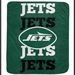 NFL New York Jets 60" x 70" Repeat Refresh Premium Plush Throw Blanket